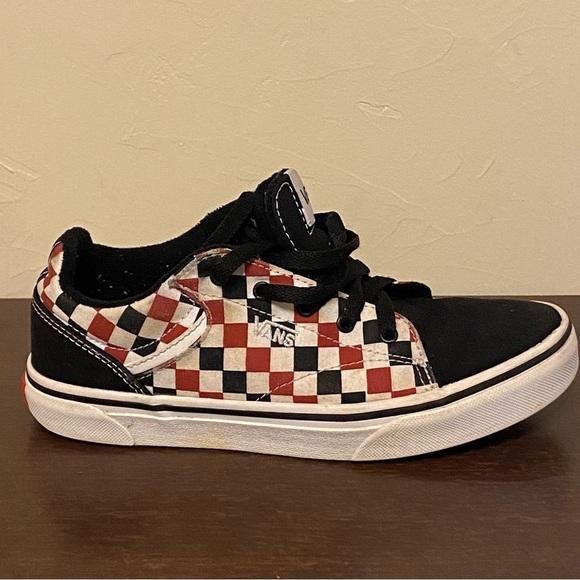 Vans Other - Boys VANS Era Plaid Checkerboard Youth Shoe Size 4Y Red/Black/White